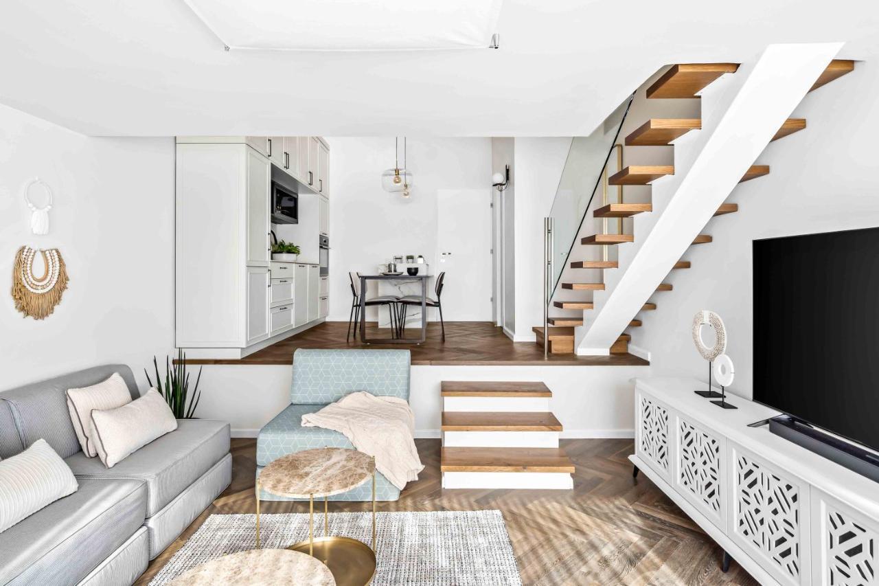 Elegant Duplex With Parking By Beachfront Stay Herzelia 외부 사진