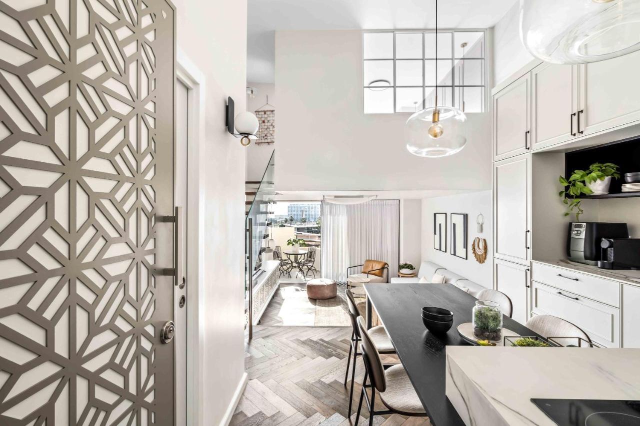 Elegant Duplex With Parking By Beachfront Stay Herzelia 외부 사진